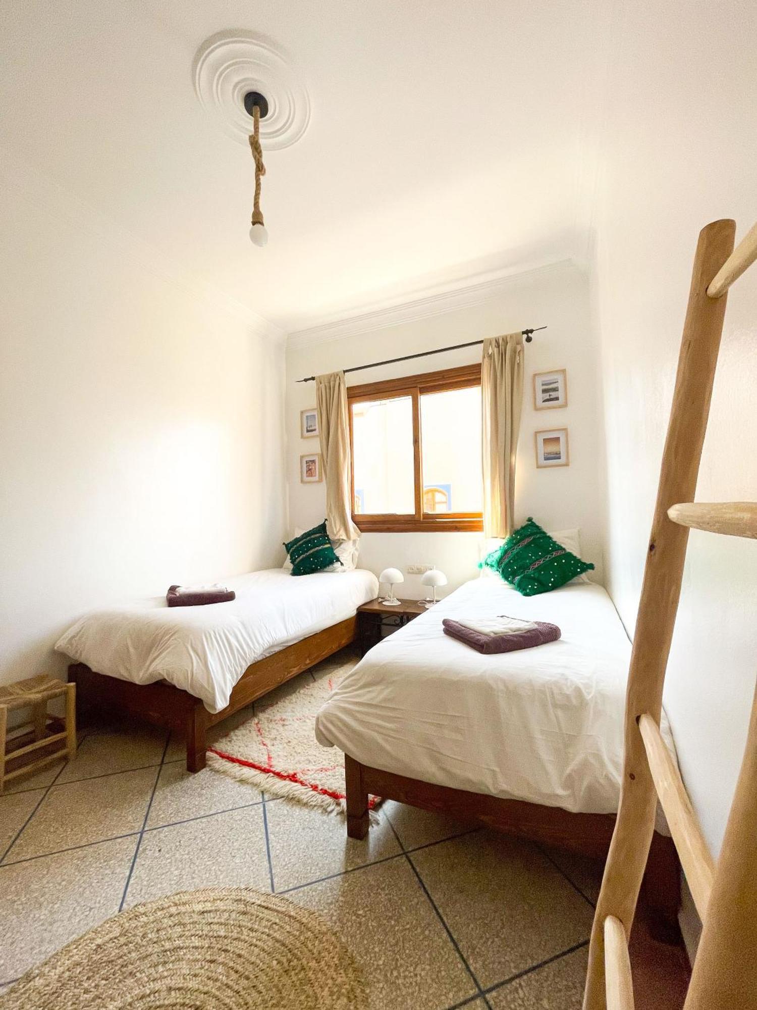 Cli Surf House Morocco Hotell Tamraght Exteriör bild
